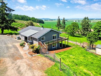 17282 NE Mt Angel Scotts Mill Rd, Silverton, OR 97381