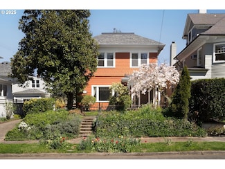 1911 SW Myrtle St, Portland, OR 97201