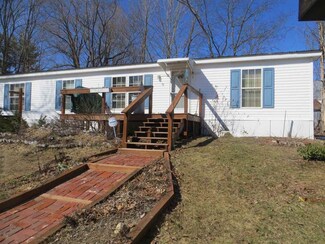 36 Chocorua Rd, Tamworth, NH 03886