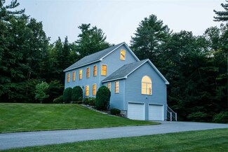 28 Highland Dr, Henniker, NH 03242