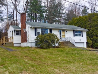 6 Beechwood Dr, Rutland, MA 01543