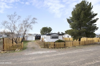 20550 E Sunset Ln, Mayer, AZ 86333