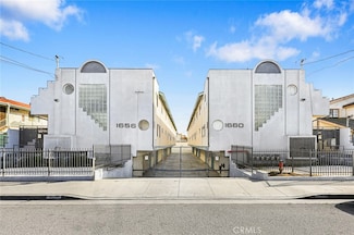 1660 W 146th St Unit 2, Gardena, CA 90247