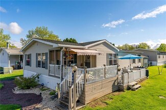 242 Boxwood Ct, Bath, PA 18014