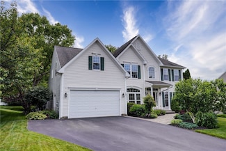 74 Chadwick Manor, Fairport, NY 14450