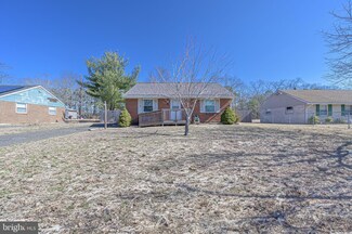 805 Shar Lane Blvd, Millville, NJ 08332