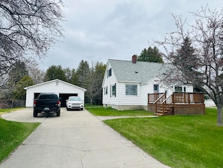 115 Grant St, Alpena, MI 49707