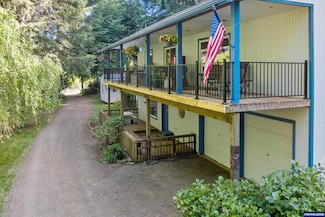 6100 Teal Creek Rd, Dallas, OR 97338