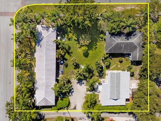 302 SW 15th St, Dania, FL 33004