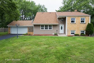 632 Travers Ct, Chicago Heights, IL 60411