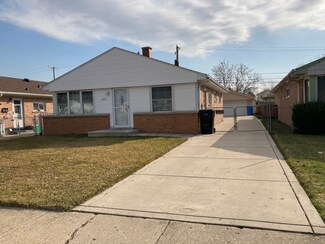 7739 S Kenton Ave, Chicago, IL 60652