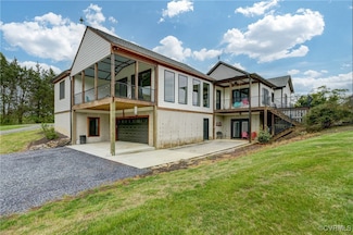 1676 Cartersville Rd, Cartersville, VA 23027