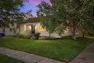 401 E Coolidge Ave, Appleton, WI 54915