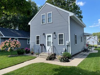 704 11th Ave SW, Austin, MN 55912