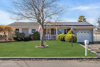 328 Essex Dr, Brick, NJ 08723