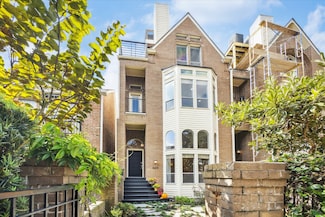 6211 Rodrigo St, Houston, TX 77007