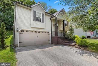 712 Blossom Hill Ln, Dallastown, PA 17313