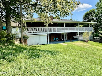 2531 Highland Park Dr, Pigeon Forge, TN 37863