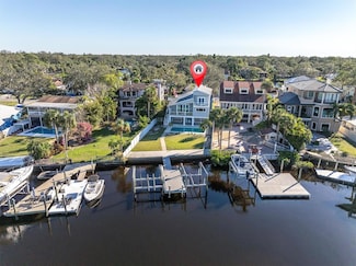 5517 Manatee Point Dr, New Port Richey, FL 34652