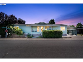 1699 N Terry St Unit 80, Eugene, OR 97402
