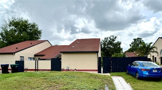 761 Golden Sunshine Cir, Orlando, FL 32807