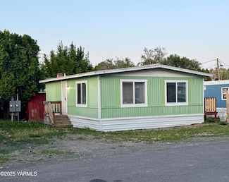 401 Moxee Ave Unit 2, Naches, WA 98937