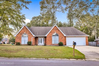 14350 Oak View Cir, Vancleave, MS 39565