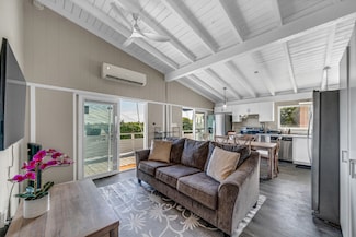 4576 Kalanianaole Hwy, Honolulu, HI 96821