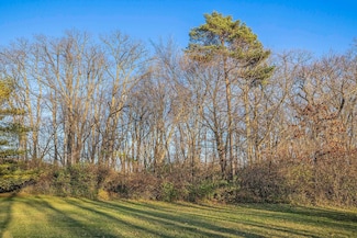 53040 Summer Breeze Dr Unit F, South Bend, IN 46637