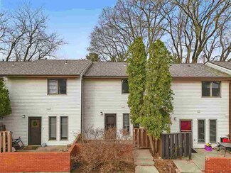 413 Samoa Dr Unit G4, Iowa City, IA 52246