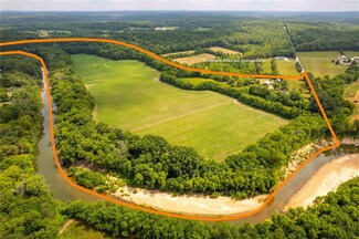 2173 N Bend Loop, Union, MO 63084