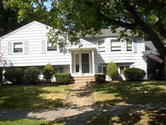 13 Fuller Rd, Middleton, MA 01949