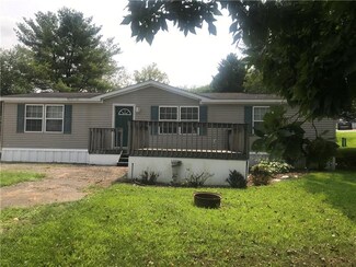 311 Geneva Ln, Freedom, PA 15042