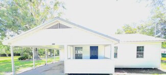 1210 Belair St, Pascagoula, MS 39567