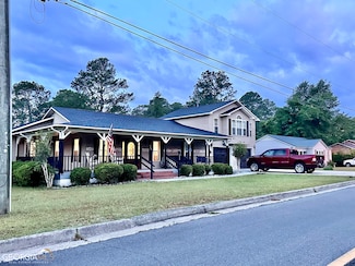 177 W Brewton St, Mc Rae, GA 31055