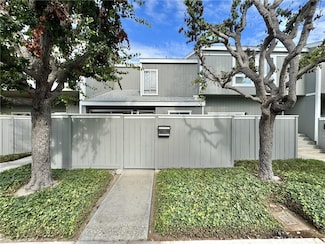 2710 W Segerstrom Ave Unit D, Santa Ana, CA 92704