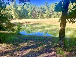 959 Cherokee Trail, Tallassee, AL 36078