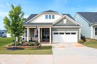 324 Novelty Dr, Greer, SC 29651