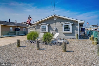 28 S Los Angeles Dr, Little Egg Harbor Township, NJ 08087