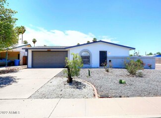 1237 W Manhatton Dr, Tempe, AZ 85282