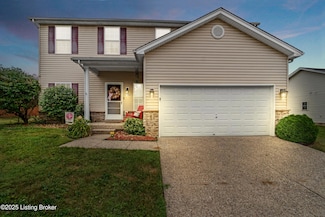 7820 Lariat Rd, Louisville, KY 40219