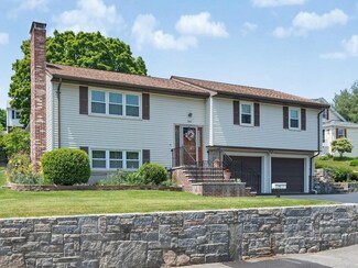 740 Lexington St, Waltham, MA 02452