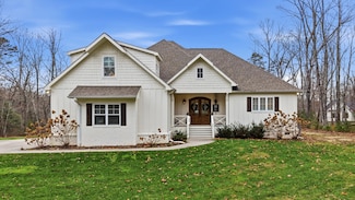 8129 Hixson Springs Rd, Signal Mountain, TN 37377