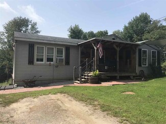 58 Old Chesterfield Rd, Winchester, NH 03470