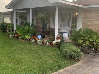 15447 E Limestone Rd, Harvest, AL 35749