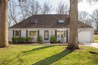 5511 W 101st St, Overland Park, KS 66207