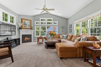 5 Hazeltine Rd, Upton, MA 01568