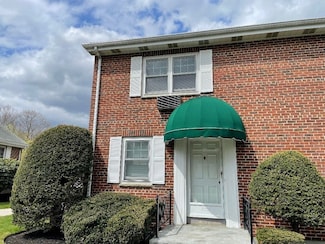 134 Emerson Gardens Rd Unit 134, Lexington, MA 02420