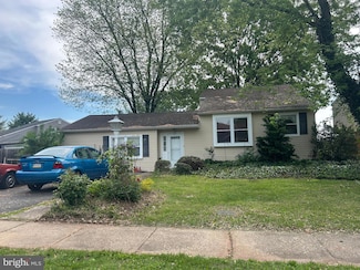 345 Wisteria Ave, Reading, PA 19606