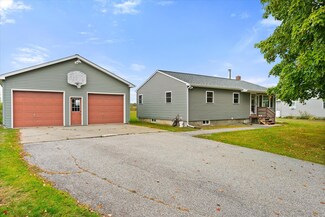 266 Old County Rd, Hampden, ME 04444